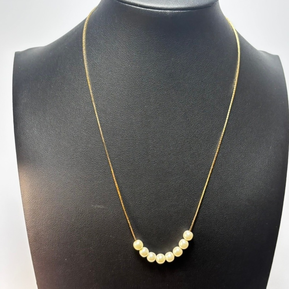 Faux Pearl Necklace Gold Tone Cream‎ Serpentine Chain 18 Inch